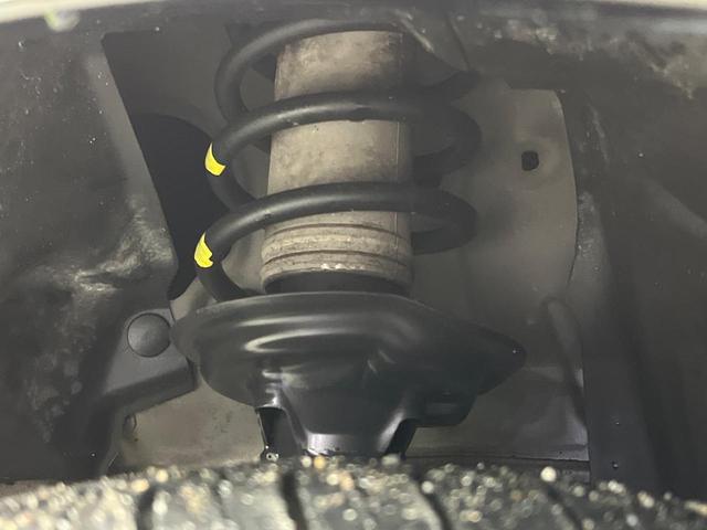 N-BOXカスタム G・Lターボホンダセンシング 禁煙車 ターボ エアロ 純正SDナビ バックカメラ 衝突被害軽減システム レーダークルーズ 両側電動スライドドア ハーフレザーシート スマートキー LEDヘッド ビルトインETC オートハイビーム(21枚目)