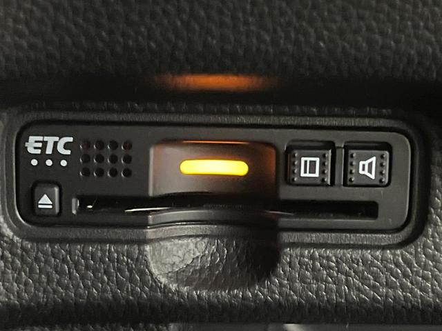 N-BOXカスタム G・Lターボホンダセンシング 禁煙車 ターボ エアロ 純正SDナビ バックカメラ 衝突被害軽減システム レーダークルーズ 両側電動スライドドア ハーフレザーシート スマートキー LEDヘッド ビルトインETC オートハイビーム(45枚目)