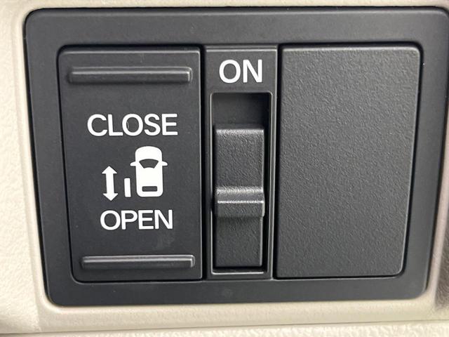 N-BOX ベースグレード 電動スライドドア ホンダセンシング バックカメラ アダプティブクルーズ 禁煙車 コーナーセンサー スマートキー LEDヘッド オートハイビーム 車線逸脱警報 オートライト オートエアコン CD再生(4枚目)