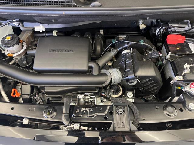 N-BOX ベースグレード 電動スライドドア ホンダセンシング バックカメラ アダプティブクルーズ 禁煙車 コーナーセンサー スマートキー LEDヘッド オートハイビーム 車線逸脱警報 オートライト オートエアコン CD再生(19枚目)