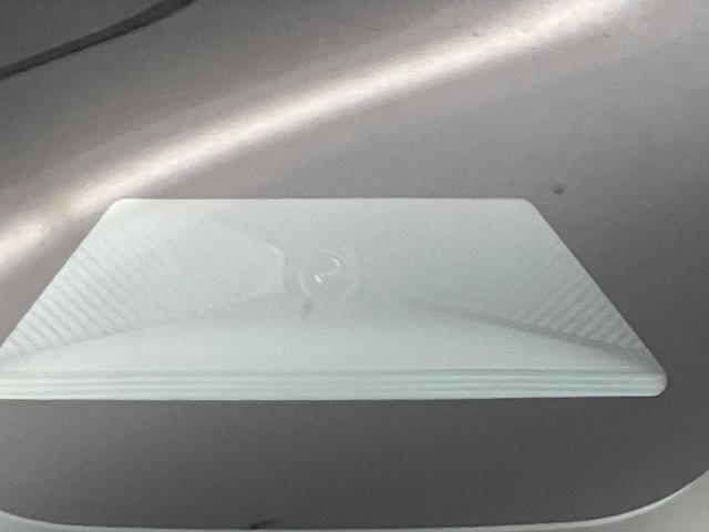 N-BOX ベースグレード 電動スライドドア ホンダセンシング アダプティブクルーズ 禁煙車 コーナーセンサー スマートキー LEDヘッド オートハイビーム レーンアシスト オートライト オートエアコン ロールサンシェード(4枚目)