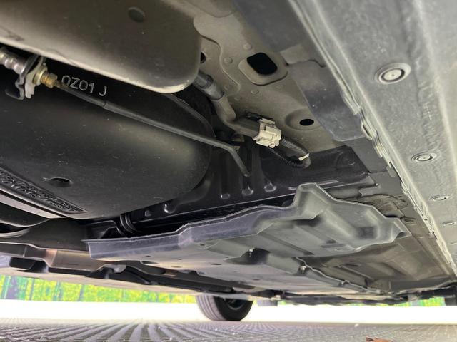 ノート Ｘ　メーカー９型ナビ　アラウンドビューモニター　禁煙車　全方位運転支援システム　デジタルインナーミラー　ＢＳＭ　ＬＥＤヘッドライト＆フォグランプ　フルセグ　ＥＴＣ２．０　ワイヤレス充電器　ドラレコ（24枚目）