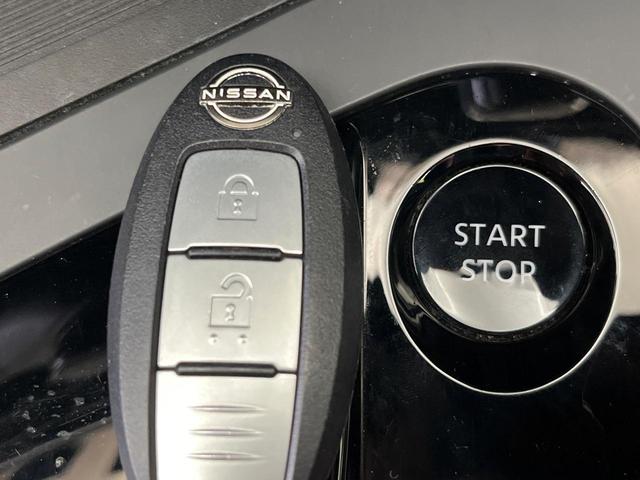 ノート Ｘ　メーカー９型ナビ　アラウンドビューモニター　禁煙車　全方位運転支援システム　デジタルインナーミラー　ＢＳＭ　ＬＥＤヘッドライト＆フォグランプ　フルセグ　ＥＴＣ２．０　ワイヤレス充電器　ドラレコ（39枚目）