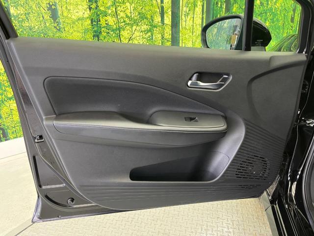 ノート Ｘ　メーカー９型ナビ　アラウンドビューモニター　禁煙車　全方位運転支援システム　デジタルインナーミラー　ＢＳＭ　ＬＥＤヘッドライト＆フォグランプ　フルセグ　ＥＴＣ２．０　ワイヤレス充電器　ドラレコ（47枚目）