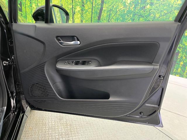 ノート Ｘ　メーカー９型ナビ　アラウンドビューモニター　禁煙車　全方位運転支援システム　デジタルインナーミラー　ＢＳＭ　ＬＥＤヘッドライト＆フォグランプ　フルセグ　ＥＴＣ２．０　ワイヤレス充電器　ドラレコ（48枚目）