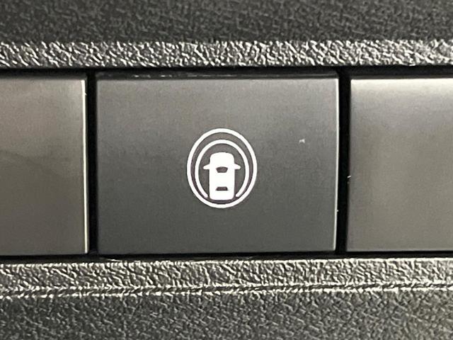 ノート Ｘ　メーカー９型ナビ　アラウンドビューモニター　禁煙車　全方位運転支援システム　デジタルインナーミラー　ＢＳＭ　ＬＥＤヘッドライト＆フォグランプ　フルセグ　ＥＴＣ２．０　ワイヤレス充電器　ドラレコ（59枚目）