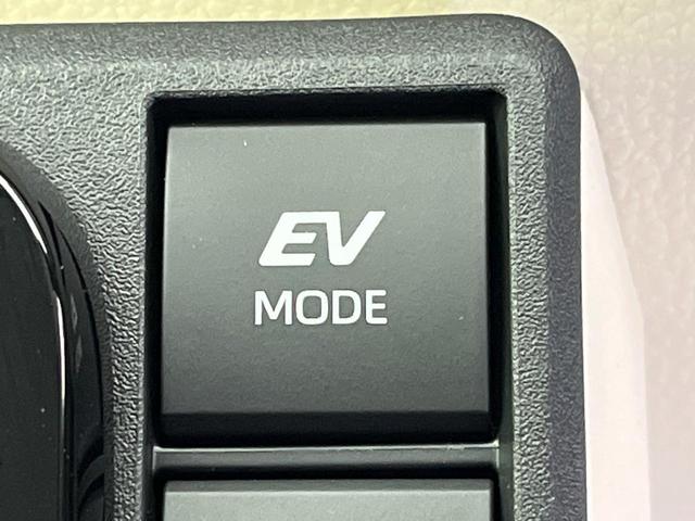 シエンタ ハイブリッドZ 純正10.5インチナビ 禁煙車 パノラミックビューモニター セーフティセンス ハンズフリーパワースライドドア レーダークルーズコントロール ETC ブラインドスポットモニター  LEDヘッドライト(47枚目)