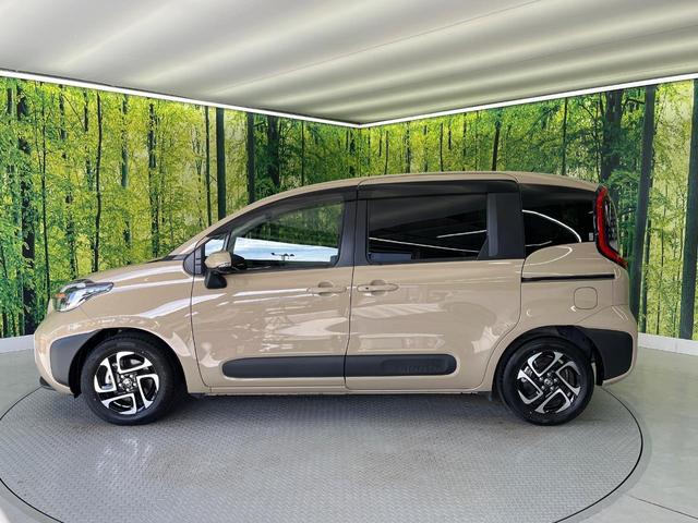 シエンタ ハイブリッドZ 純正10.5インチナビ 禁煙車 パノラミックビューモニター セーフティセンス ハンズフリーパワースライドドア レーダークルーズコントロール ETC ブラインドスポットモニター  LEDヘッドライト(57枚目)