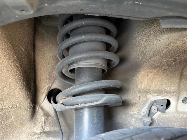 アルトラパン Ｇ　ＳＤナビ　禁煙車　ＥＴＣ　スマートキー　アームレスト　Ｂｌｕｅｔｏｏｔｈ　ＣＤ　地デジ　純正１４インチスチールホイール（21枚目）