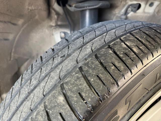 アルトラパン Ｇ　ＳＤナビ　禁煙車　ＥＴＣ　スマートキー　アームレスト　Ｂｌｕｅｔｏｏｔｈ　ＣＤ　地デジ　純正１４インチスチールホイール（32枚目）