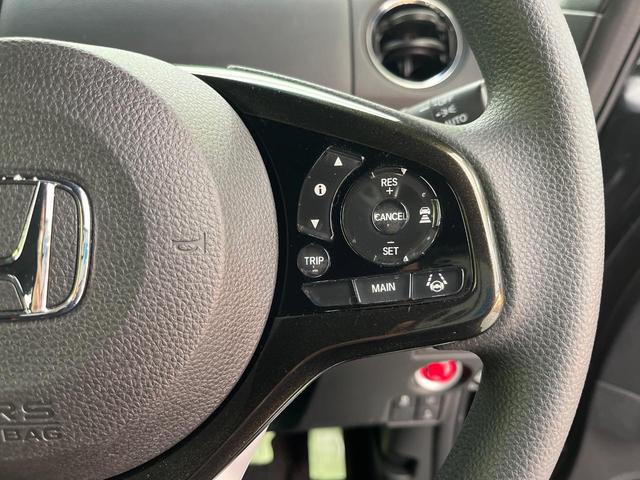 N-BOXカスタム G・Lホンダセンシング 純正ナビ 衝突軽減 アダプティブクルーズ 禁煙車 電動スライドドア バックカメラ ETC フルセグ Bluetooth LEDヘッドライト LEDフォグライト オートライト スマートキー(7枚目)