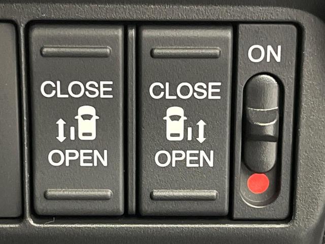 フリード e:HEVエアー EX 登録済未使用車 両側電動スライドドア 衝突軽減 アダプティブクルーズ クリアランスソナー LEDヘッドライト シートヒーター オートハイビーム 踏み間違い防止 車線逸脱警報 オートエアコン(4枚目)