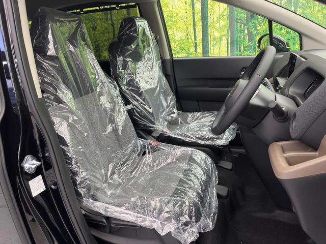 フリード e:HEVエアー EX 登録済未使用車 両側電動スライドドア 衝突軽減 アダプティブクルーズ クリアランスソナー LEDヘッドライト シートヒーター オートハイビーム 踏み間違い防止 車線逸脱警報 オートエアコン(9枚目)