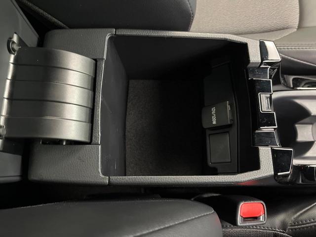 カローラクロス ハイブリッド Z 禁煙車 純正10.5インチナビ 全周囲カメラ セーフティセンス レーダークルーズ ブラインドスポットモニター ハーフレザーシート 電動リヤゲート パワーシート ドラレコ ETC2.0 ルーフレール(65枚目)