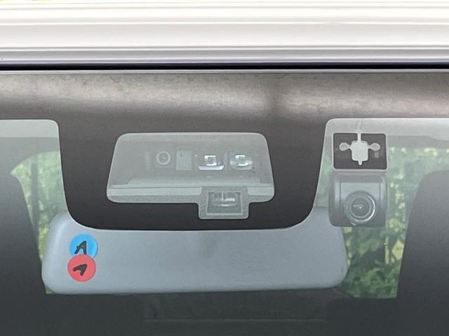 ジムニー XL 4WD MT車 ターボ 禁煙車 純正ナビ バックカメラ 衝突被害軽減システム ドラレコ スマートキー ビルトインETC 車線逸脱警報 オートライト 純正16インチアルミ Bluetooth(5枚目)