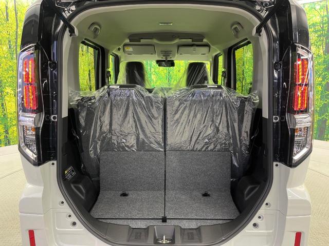 スペーシアカスタム ハイブリッドＸＳターボ　届出済未使用車　両側電動スライドドア　衝突軽減　レーダークルーズ　シートヒーター　クリアランスソナー　ＬＥＤヘッドライト　オートハイビーム　電動パーキング　踏み間違い防止　車線逸脱警報（11枚目）