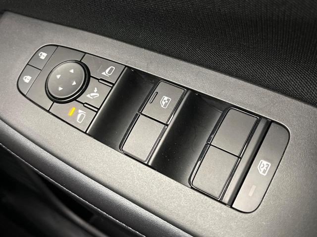 ノート X 純正9型ナビ 全周囲カメラ 衝突軽減 プロパイロット 禁煙車 フルセグ Bluetooth ETC クリアランスソナー LEDヘッドライト オートハイビーム 踏み間違い防止 車線逸脱警報(56枚目)