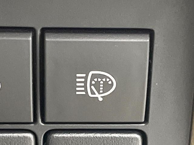 ランドクルーザープラド TX 後期 サンルーフ 7人乗 9型BIG-X バックカメラ 衝突被害軽減システム レーダークルーズ 禁煙車 コーナーセンサー スマートキー LEDヘッド ルーフレール ETC パーキングサポートブレーキ(68枚目)