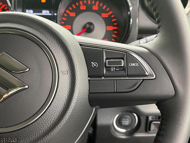 ジムニー ＸＣ　４ＷＤ　ターボ　衝突被害軽減システム　コーナーセンサー　スマートキー　ＬＥＤヘッド　クルコン　オートハイビーム　車線逸脱警報　オートライト　オートエアコン　純正１６インチアルミ　シートヒーター（6枚目）