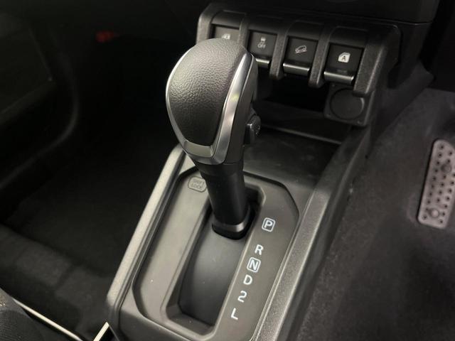 ジムニー ＸＣ　４ＷＤ　ターボ　衝突被害軽減システム　コーナーセンサー　スマートキー　ＬＥＤヘッド　クルコン　オートハイビーム　車線逸脱警報　オートライト　オートエアコン　純正１６インチアルミ　シートヒーター（40枚目）
