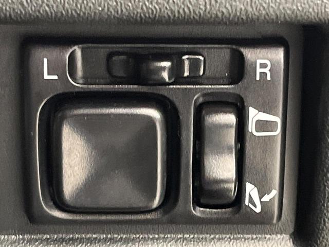 ジムニー ＸＣ　４ＷＤ　ターボ　衝突被害軽減システム　コーナーセンサー　スマートキー　ＬＥＤヘッド　クルコン　オートハイビーム　車線逸脱警報　オートライト　オートエアコン　純正１６インチアルミ　シートヒーター（53枚目）