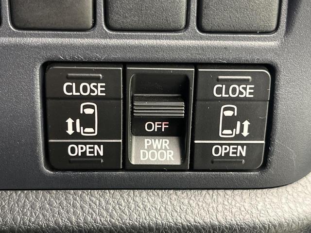 ヴォクシー ＺＳ　純正９型ナビ　バックカメラ　禁煙車　両側電動スライドドア　スマートキー＆プッシュスタート　ＥＴＣ　ＬＥＤヘッド　純正１６インチアルミ　フルセグ　ロールサンシェイド　Ｂｌｕｅｔｏｏｔｈ接続（6枚目）