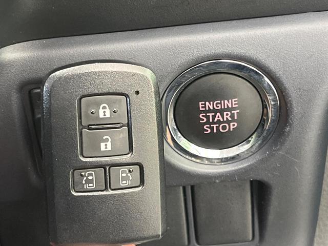 ヴォクシー ＺＳ　純正９型ナビ　バックカメラ　禁煙車　両側電動スライドドア　スマートキー＆プッシュスタート　ＥＴＣ　ＬＥＤヘッド　純正１６インチアルミ　フルセグ　ロールサンシェイド　Ｂｌｕｅｔｏｏｔｈ接続（8枚目）