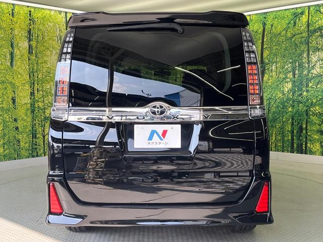 ヴォクシー ＺＳ　純正９型ナビ　バックカメラ　禁煙車　両側電動スライドドア　スマートキー＆プッシュスタート　ＥＴＣ　ＬＥＤヘッド　純正１６インチアルミ　フルセグ　ロールサンシェイド　Ｂｌｕｅｔｏｏｔｈ接続（17枚目）