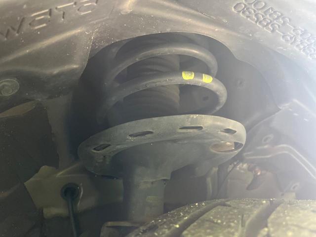 ヴォクシー ＺＳ　純正９型ナビ　バックカメラ　禁煙車　両側電動スライドドア　スマートキー＆プッシュスタート　ＥＴＣ　ＬＥＤヘッド　純正１６インチアルミ　フルセグ　ロールサンシェイド　Ｂｌｕｅｔｏｏｔｈ接続（21枚目）