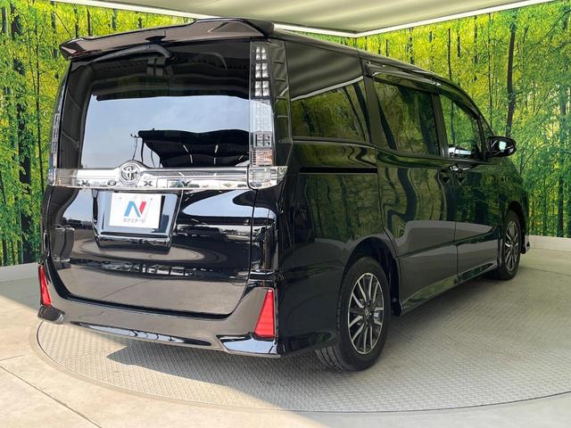 ヴォクシー ＺＳ　純正９型ナビ　バックカメラ　禁煙車　両側電動スライドドア　スマートキー＆プッシュスタート　ＥＴＣ　ＬＥＤヘッド　純正１６インチアルミ　フルセグ　ロールサンシェイド　Ｂｌｕｅｔｏｏｔｈ接続（30枚目）