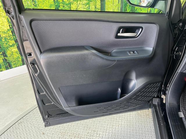 ヴォクシー ＺＳ　純正９型ナビ　バックカメラ　禁煙車　両側電動スライドドア　スマートキー＆プッシュスタート　ＥＴＣ　ＬＥＤヘッド　純正１６インチアルミ　フルセグ　ロールサンシェイド　Ｂｌｕｅｔｏｏｔｈ接続（48枚目）