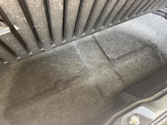 ヴォクシー ＺＳ　純正９型ナビ　バックカメラ　禁煙車　両側電動スライドドア　スマートキー＆プッシュスタート　ＥＴＣ　ＬＥＤヘッド　純正１６インチアルミ　フルセグ　ロールサンシェイド　Ｂｌｕｅｔｏｏｔｈ接続（54枚目）