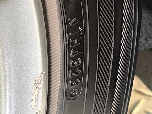 ヴェルファイア ２．５Ｚ　Ａエディション　ゴールデンアイズ　サンルーフ　１１型ＢＩＧ－Ｘ　フリップダウン　アドミレイションフルエアロ　プリクラッシュ　レーダークルーズ　両側電動ドア　バックカメラ　禁煙車　パワーバックドア　ハーフレザー　ドラレコ（33枚目）