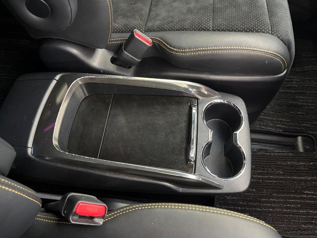 ヴェルファイア ２．５Ｚ　Ａエディション　ゴールデンアイズ　サンルーフ　１１型ＢＩＧ－Ｘ　フリップダウン　アドミレイションフルエアロ　プリクラッシュ　レーダークルーズ　両側電動ドア　バックカメラ　禁煙車　パワーバックドア　ハーフレザー　ドラレコ（71枚目）