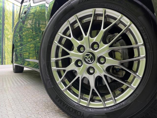 ヴォクシー ハイブリッドＺＳ　煌　フルエアロ　禁煙車　フリップダウンモニター　純正１０．５インチナビ　バックカメラ　トヨタセーフティセンス　両側電動スライドドア　コーナーセンサー　ＬＥＤヘッド　ＥＴＣ２．０　クルーズコントロール（14枚目）