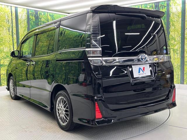 ヴォクシー ハイブリッドＺＳ　煌　フルエアロ　禁煙車　フリップダウンモニター　純正１０．５インチナビ　バックカメラ　トヨタセーフティセンス　両側電動スライドドア　コーナーセンサー　ＬＥＤヘッド　ＥＴＣ２．０　クルーズコントロール（27枚目）