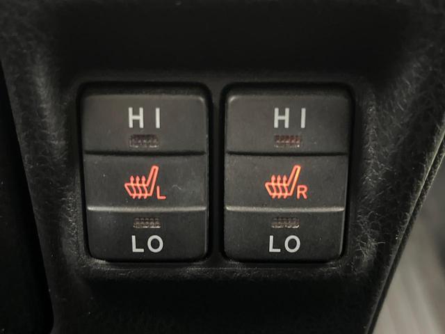 ヴォクシー ハイブリッドＺＳ　煌　フルエアロ　禁煙車　フリップダウンモニター　純正１０．５インチナビ　バックカメラ　トヨタセーフティセンス　両側電動スライドドア　コーナーセンサー　ＬＥＤヘッド　ＥＴＣ２．０　クルーズコントロール（51枚目）