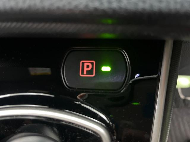 ヴォクシー ハイブリッドＺＳ　煌　フルエアロ　禁煙車　フリップダウンモニター　純正１０．５インチナビ　バックカメラ　トヨタセーフティセンス　両側電動スライドドア　コーナーセンサー　ＬＥＤヘッド　ＥＴＣ２．０　クルーズコントロール（54枚目）