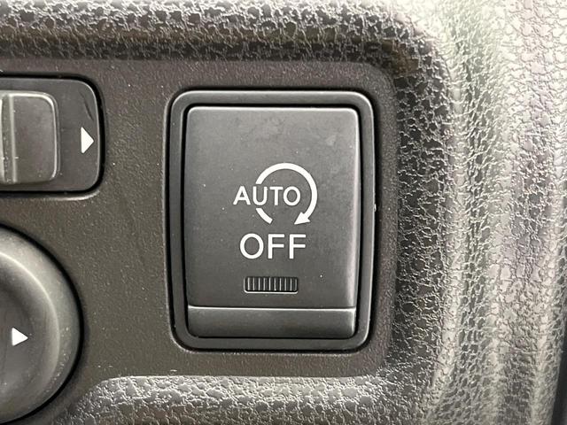ノート X 純正ナビ ETC Bluetooth フルセグ 禁煙車 スマートキー アイドリングストップ 電動格納ミラー 盗難防止装置 プライバシーガラス パワーウィンドウ(7枚目)