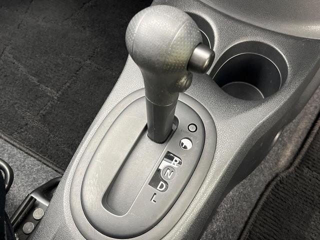 ノート X 純正ナビ ETC Bluetooth フルセグ 禁煙車 スマートキー アイドリングストップ 電動格納ミラー 盗難防止装置 プライバシーガラス パワーウィンドウ(40枚目)