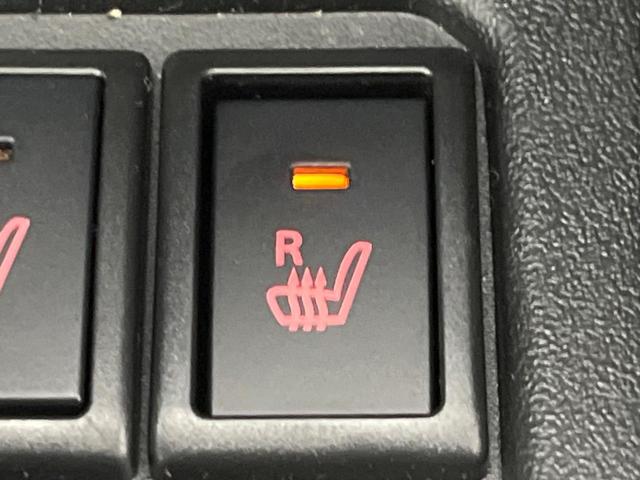 ジムニー ＸＣ　届出済未使用車　４ＷＤ　ターボ　衝突被害軽減システム　コーナーセンサー　スマートキー　ＬＥＤヘッド　クルコン　オートハイビーム　車線逸脱警報　オートライト　オートエアコン　純正１６インチアルミ（49枚目）