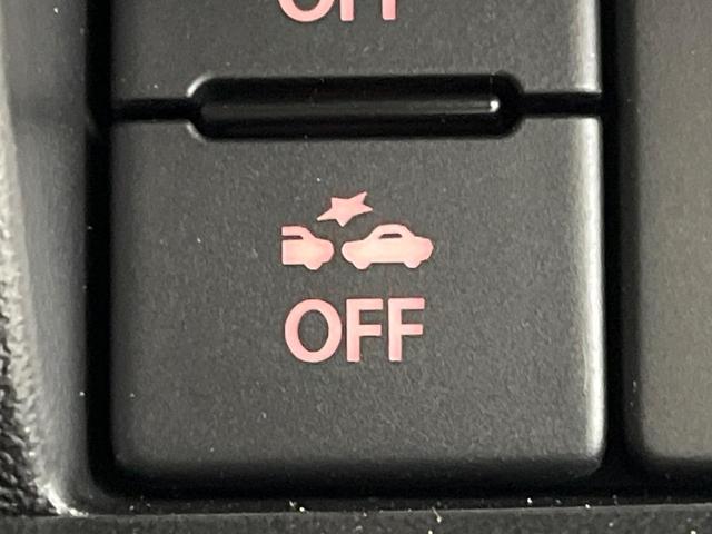 ジムニー ＸＣ　届出済未使用車　４ＷＤ　ターボ　衝突被害軽減システム　コーナーセンサー　スマートキー　ＬＥＤヘッド　クルコン　オートハイビーム　車線逸脱警報　オートライト　オートエアコン　純正１６インチアルミ（51枚目）