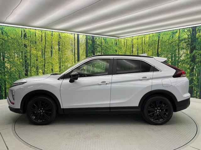 エクリプスクロス ブラックエディション　４ＷＤ　ターボ　サンルーフ　禁煙車　純正８型ナビ　全周囲カメラ　ｅ－Ａｓｓｉｓｔ　マイパイロット　ＢＳＭ　電動リヤゲート　ハーフレザー　パワーシート　コーナーセンサー　ＬＥＤヘッド　全席シートヒーター（26枚目）
