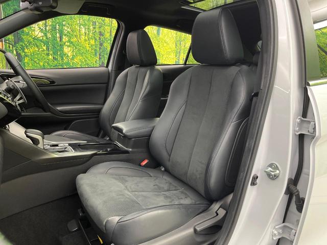 エクリプスクロス ブラックエディション　４ＷＤ　ターボ　サンルーフ　禁煙車　純正８型ナビ　全周囲カメラ　ｅ－Ａｓｓｉｓｔ　マイパイロット　ＢＳＭ　電動リヤゲート　ハーフレザー　パワーシート　コーナーセンサー　ＬＥＤヘッド　全席シートヒーター（70枚目）