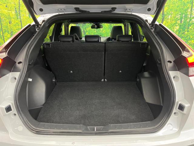 エクリプスクロス ブラックエディション　４ＷＤ　ターボ　サンルーフ　禁煙車　純正８型ナビ　全周囲カメラ　ｅ－Ａｓｓｉｓｔ　マイパイロット　ＢＳＭ　電動リヤゲート　ハーフレザー　パワーシート　コーナーセンサー　ＬＥＤヘッド　全席シートヒーター（72枚目）