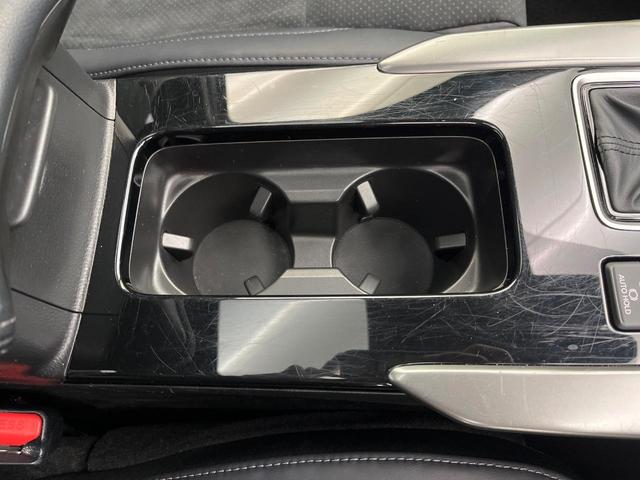 エクリプスクロス ブラックエディション　４ＷＤ　ターボ　サンルーフ　禁煙車　純正８型ナビ　全周囲カメラ　ｅ－Ａｓｓｉｓｔ　マイパイロット　ＢＳＭ　電動リヤゲート　ハーフレザー　パワーシート　コーナーセンサー　ＬＥＤヘッド　全席シートヒーター（80枚目）