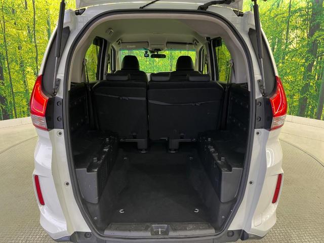 フリード+ G・ホンダセンシング メモリーナビ 禁煙車 両側電動ドア バックカメラ 衝突被害軽減システム アダプティブクルーズ ハーフレザー 前後ドラレコ スマートキー LEDヘッド ビルトインETC オートライト レーンアシスト(11枚目)