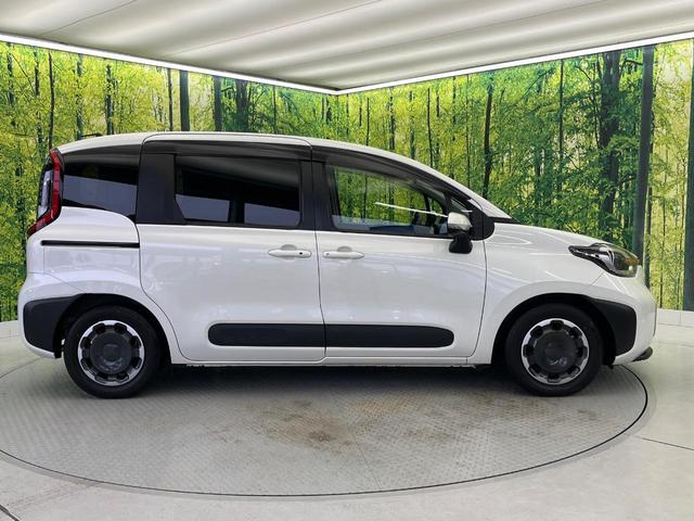 シエンタ ハイブリッドZ 純正8型ディスプレイオーディオ 両側電動ドア 全周囲カメラ BSM セーフティセンス レーダークルーズ 禁煙車 コーナーセンサー スマートキー LEDヘッド ビルトインETC オートハイビーム(26枚目)