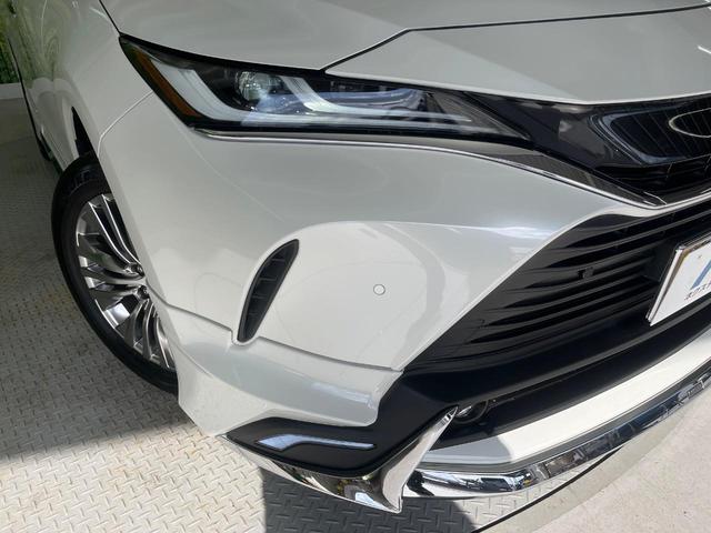 【ＬＥＤヘッドライト】悪天候や夜間走行時も良好な視界を確保し安心して運転できる高輝度ＬＥＤヘッドライトを装備！点灯速度が早く、消費電力も抑えられています。