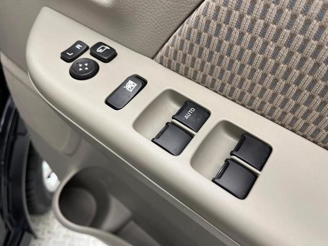 エブリイワゴン ＰＺターボ　ターボ　禁煙車　ＳＤナビ　レーダーブレーキサポート　電動スライドドア　ＥＴＣ　スマートキー＆プッシュスタート　ＨＩＤヘッド　オートライト　オートエアコン　純正１４インチアルミ（59枚目）